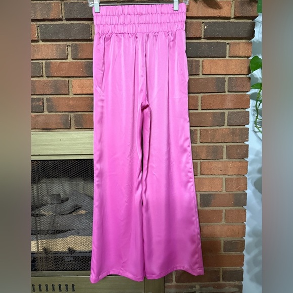 Vibrant Pink Elastic Waist wide leg soft Pants size M - Picture 3 of 10